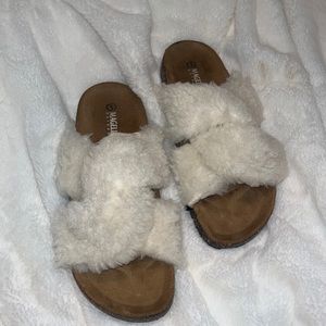 Slippers
